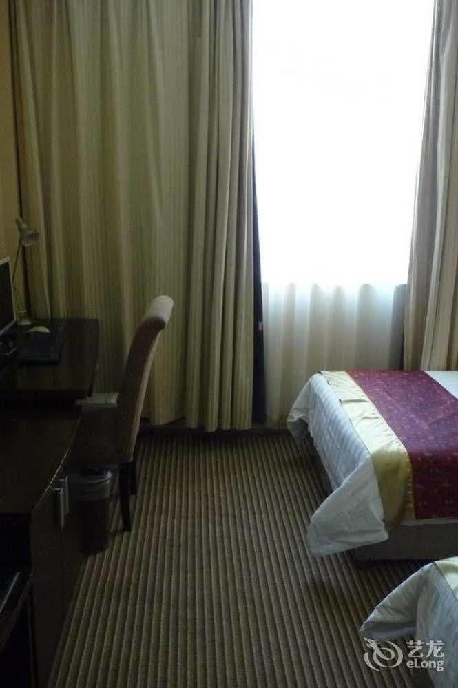 Jinan Hairun International Business Hotel Екстер'єр фото
